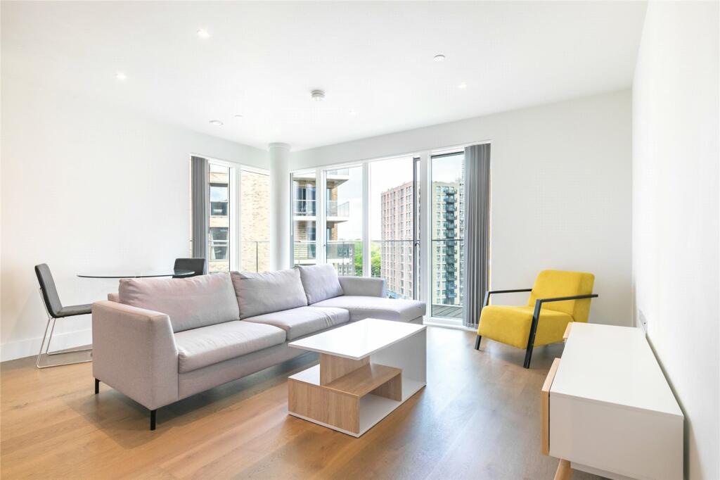 2 bedroom apartment for sale in Cottam House, 305 Kidbrooke Park Road