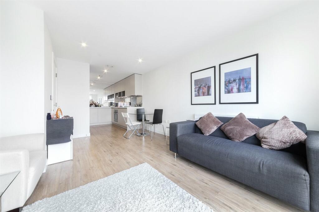 1 bedroom apartment for sale in Brooklyn Building, 32 Blackheath Road
