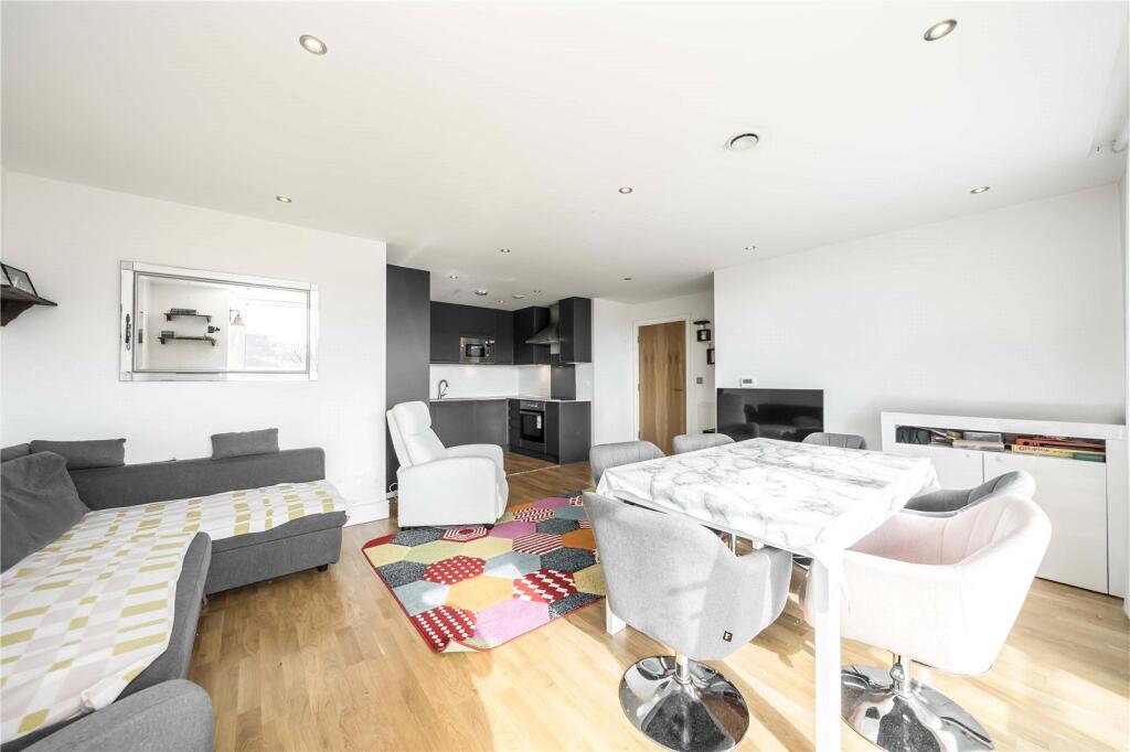 Main image of property: The Crescent, 2 Seager Place, London, SE8