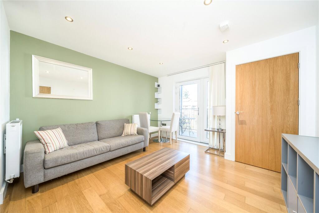 Main image of property: 98 Fairthorn Road, London, SE7