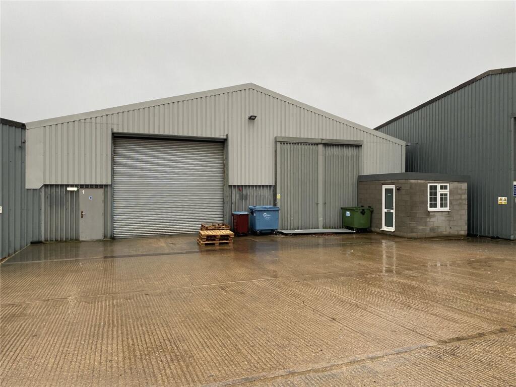 Main image of property: Unit 1, Cottage Farm, Hartwell Road, Roade, Northampton, NN7