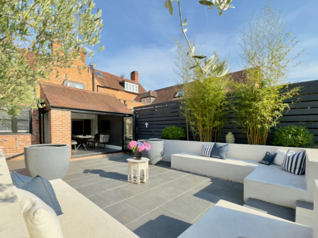 Additional property image - High Street, Henley-In-Arden, Warwickshire B95 5AG