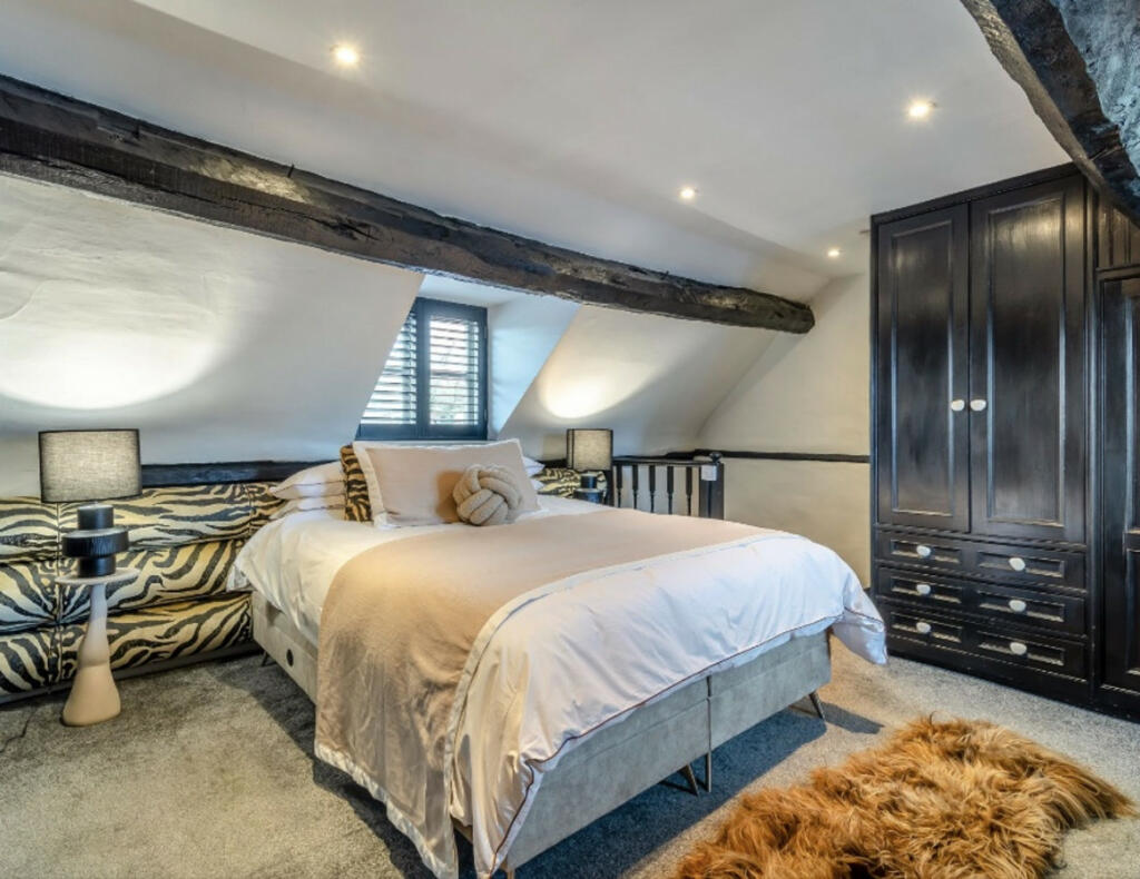 Additional property image - High Street, Henley-In-Arden, Warwickshire B95 5AG