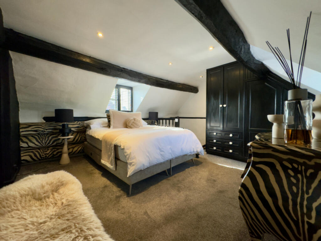 Additional property image - High Street, Henley-In-Arden, Warwickshire B95 5AG