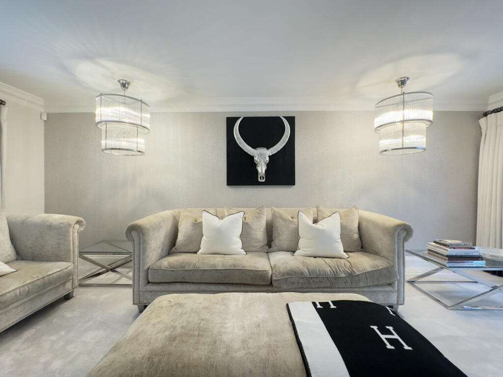 Additional property image - Claverdon Drive, Sutton Coldfield, West Midlands B74 3AH