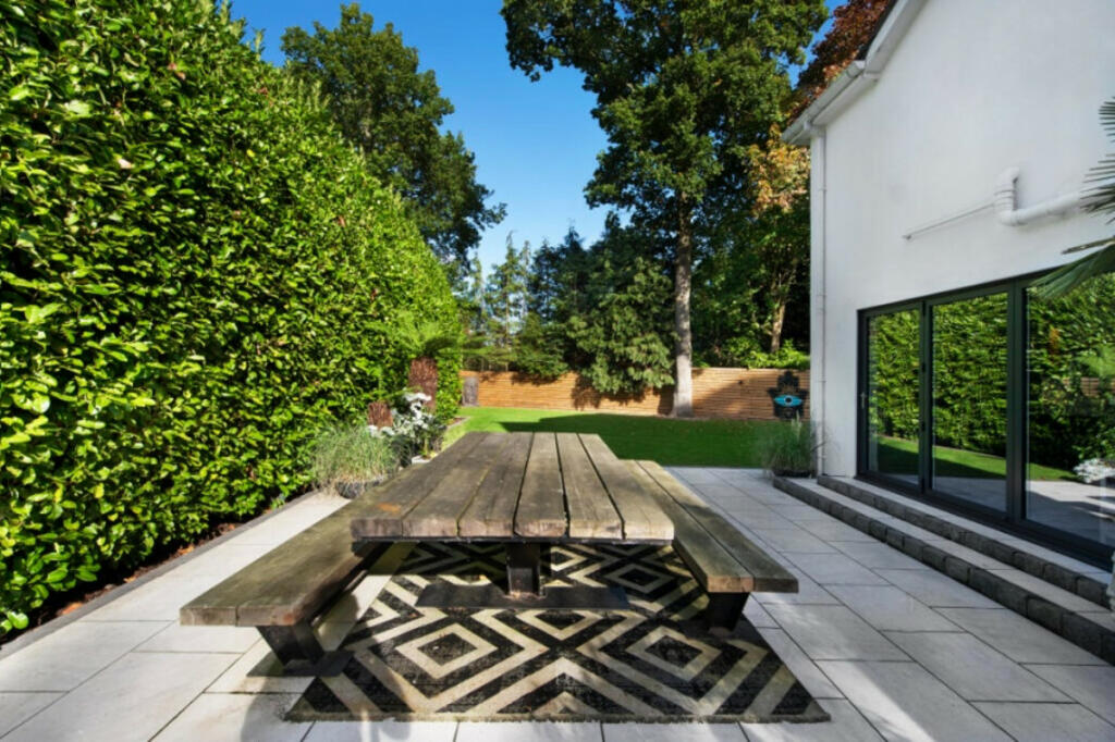 Additional property image - Claverdon Drive, Sutton Coldfield, West Midlands B74 3AH