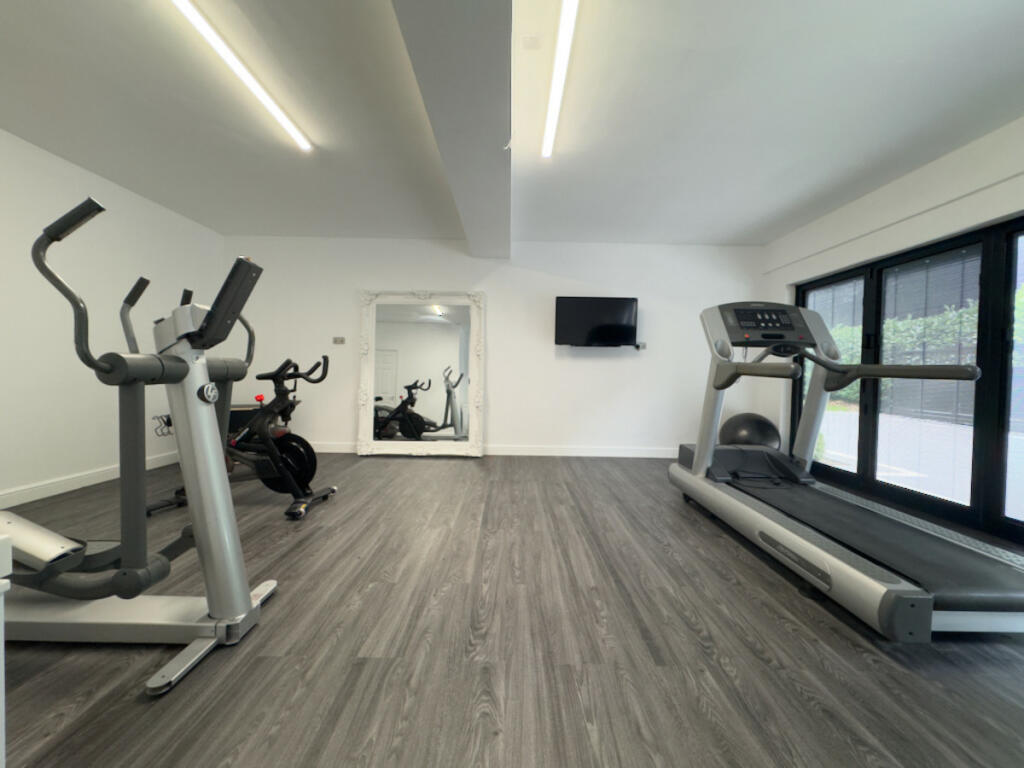 Additional property image - Claverdon Drive, Sutton Coldfield, West Midlands B74 3AH