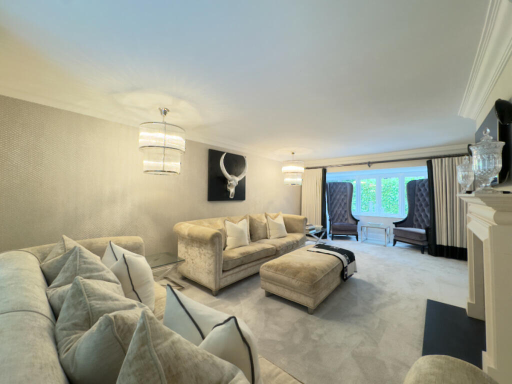 Additional property image - Claverdon Drive, Sutton Coldfield, West Midlands B74 3AH