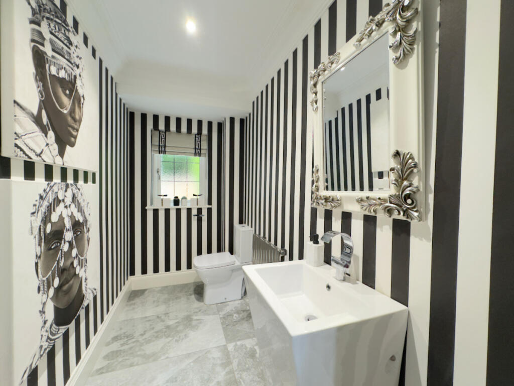 Additional property image - Claverdon Drive, Sutton Coldfield, West Midlands B74 3AH