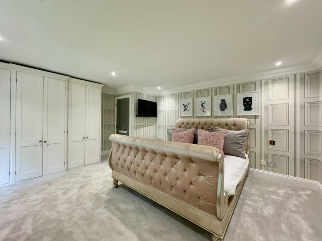 Additional property image - Claverdon Drive, Sutton Coldfield, West Midlands B74 3AH