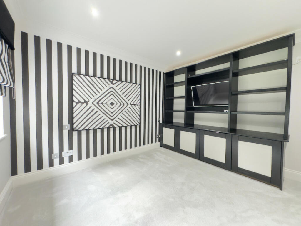 Additional property image - Claverdon Drive, Sutton Coldfield, West Midlands B74 3AH
