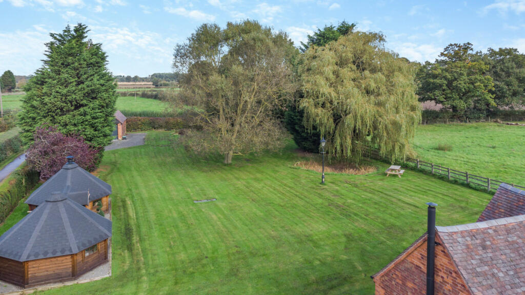 Additional property image - Arnolds Lane, Maxstoke, North Warwickshire B46 2QJ