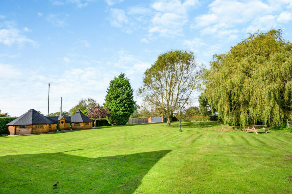 Additional property image - Arnolds Lane, Maxstoke, North Warwickshire B46 2QJ