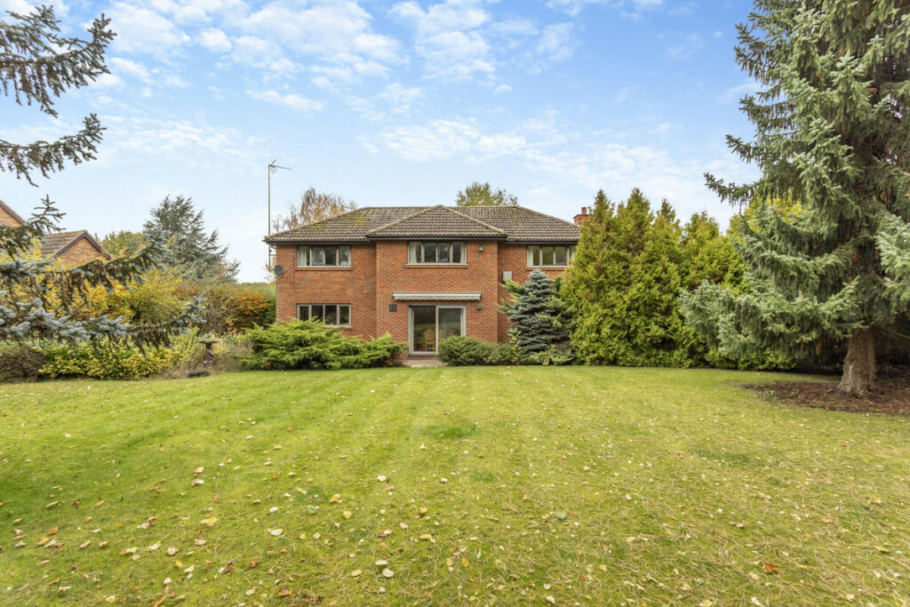4 bedroom detached house for sale in Heronsford, West Hunsbury