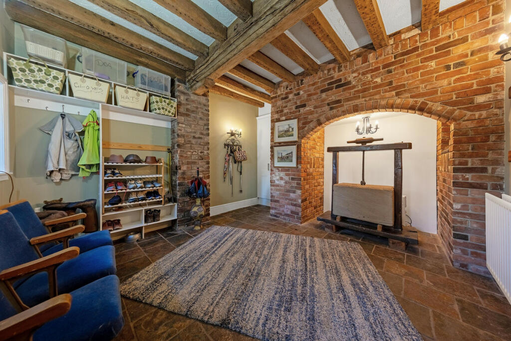 Additional property image - Main Road Newton Regis, Warwickshire, B79 0NA