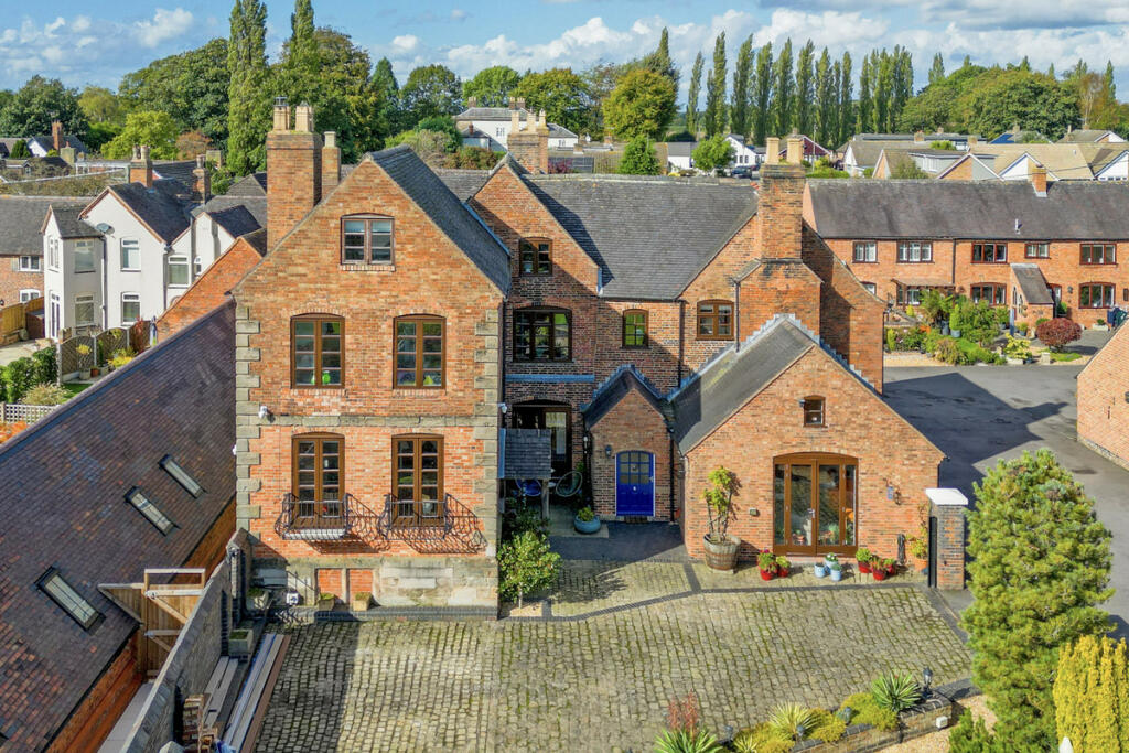 Additional property image - Main Road Newton Regis, Warwickshire, B79 0NA