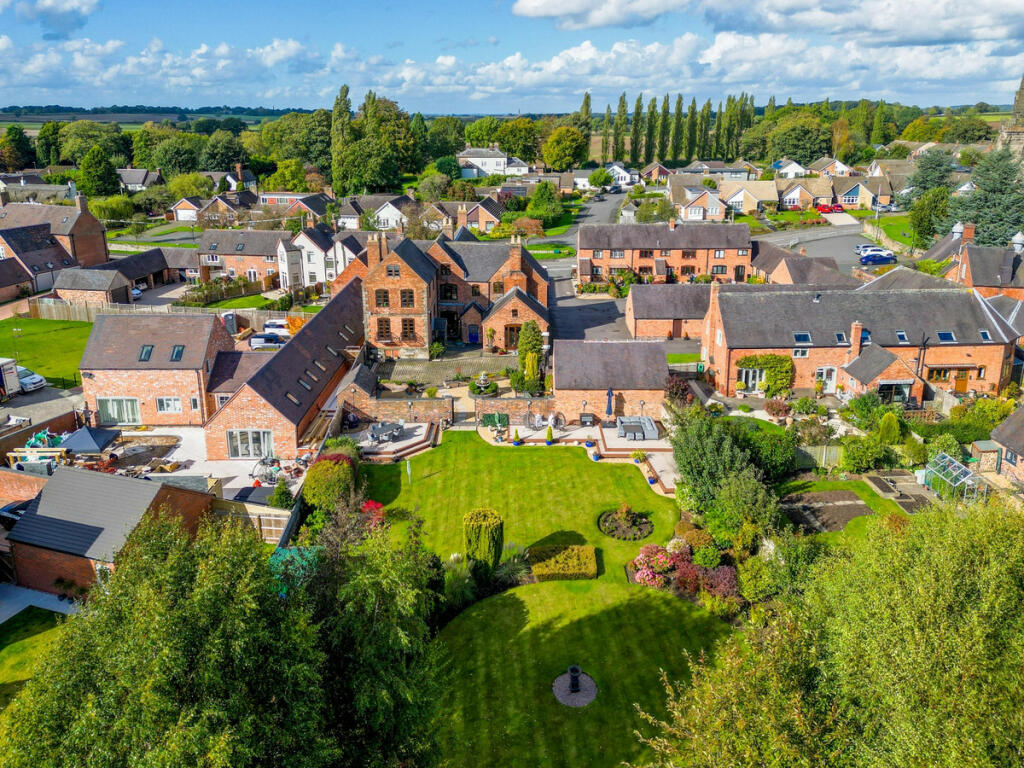 Additional property image - Main Road Newton Regis, Warwickshire, B79 0NA