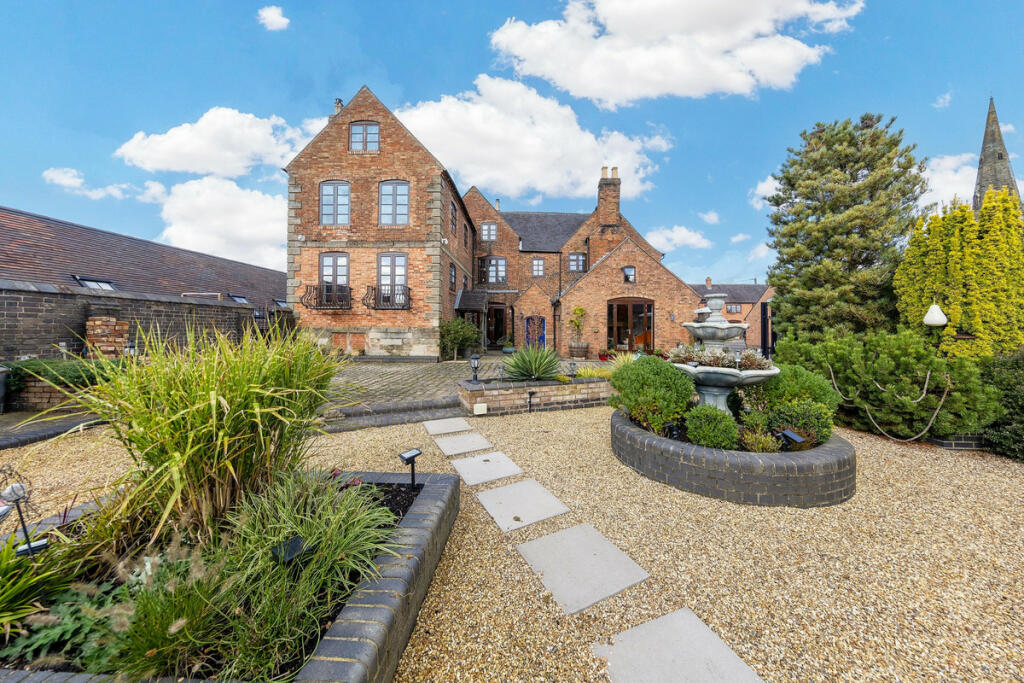 Additional property image - Main Road Newton Regis, Warwickshire, B79 0NA