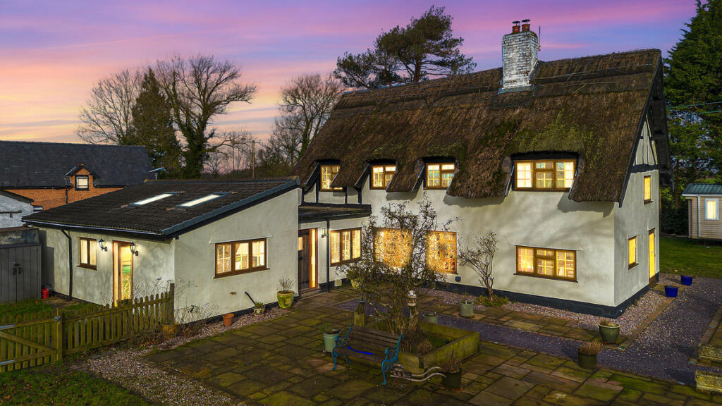 Property image for Hickhurst Lane Rushton Tarporley, Cheshire, CW6 9AY