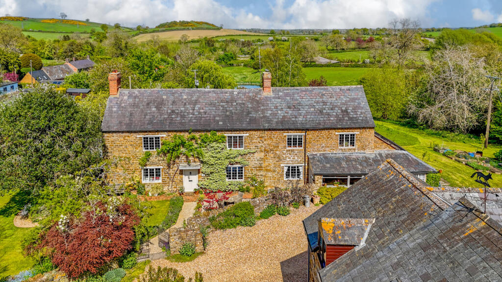 Main image of property: Sibford Road Epwell Banbury, Oxfordshire, OX15 6LH