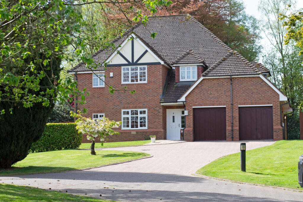 Main image of property: Nightingale Walk, Stoke-on-trent, Blythe Bridge ST11 9TW