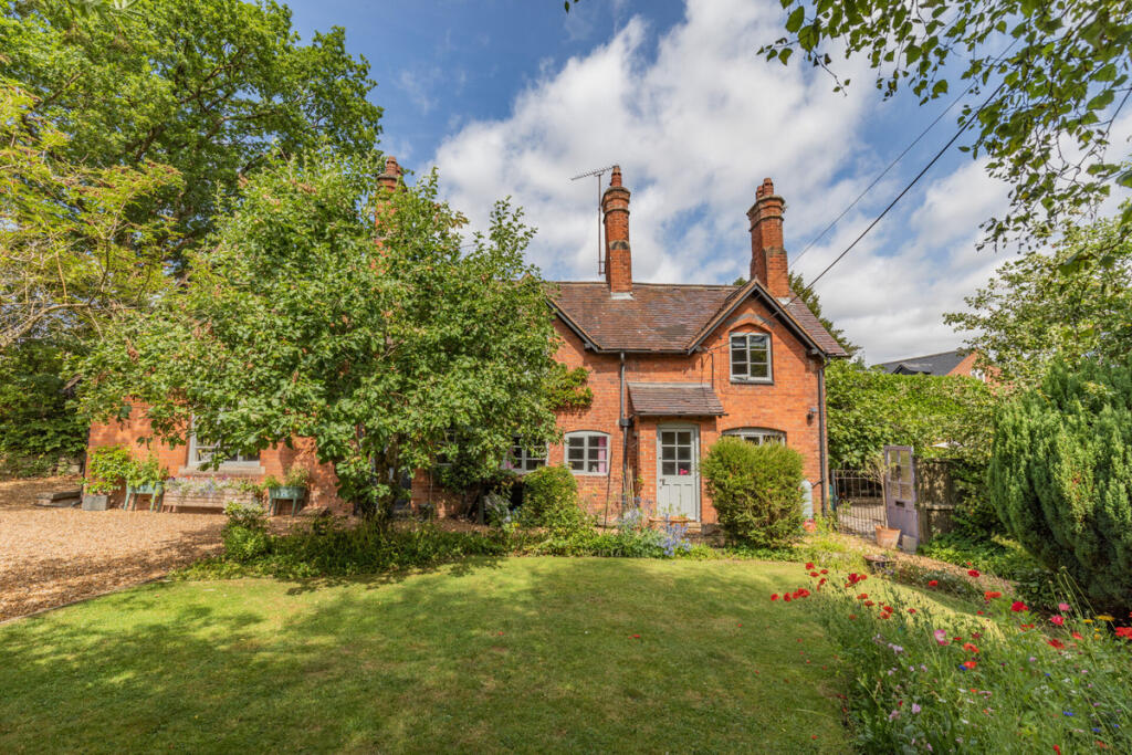 Main image of property: School Lane Walton Stafford, Staffordshire, ST17 0LF