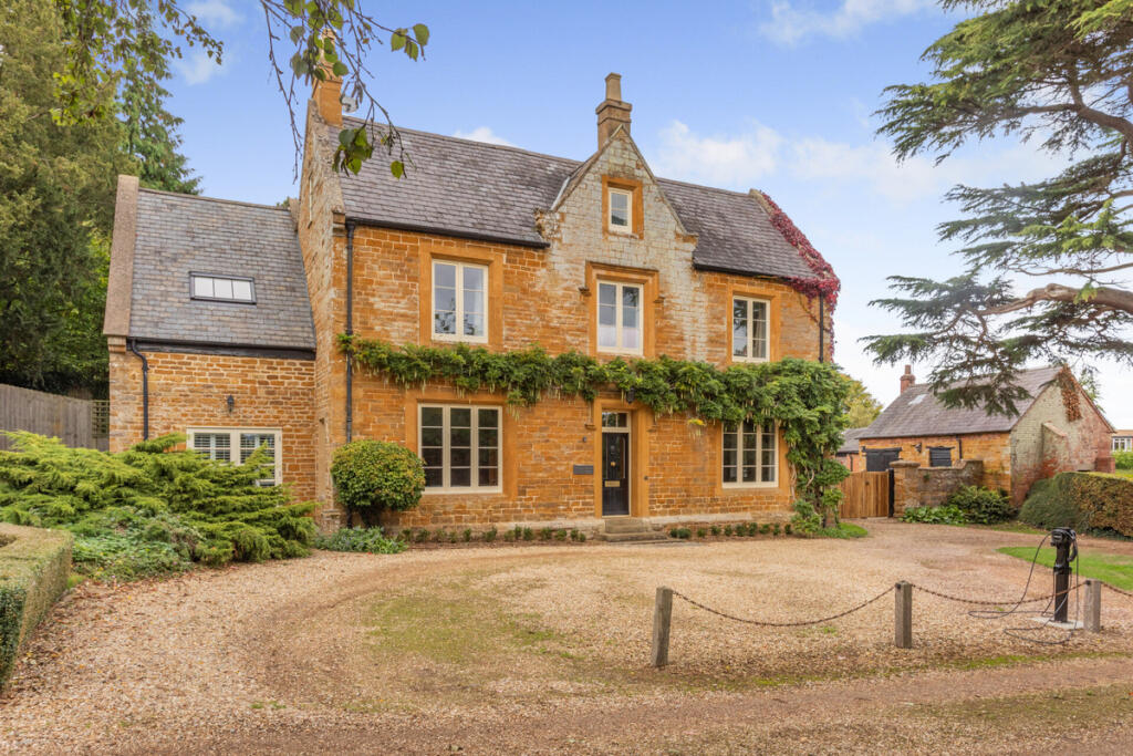 Main image of property: The Green, Creaton, Northampton NN6 8ND