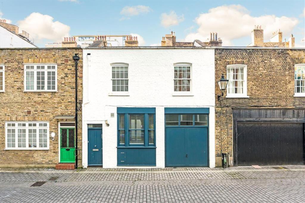 Main image of property: Great Cumberland Mews, Marylebone