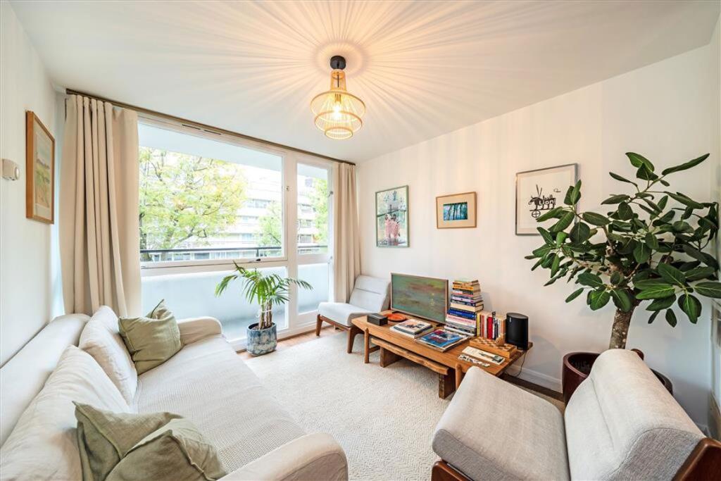 Main image of property: Clipstone Street, Fitzrovia
