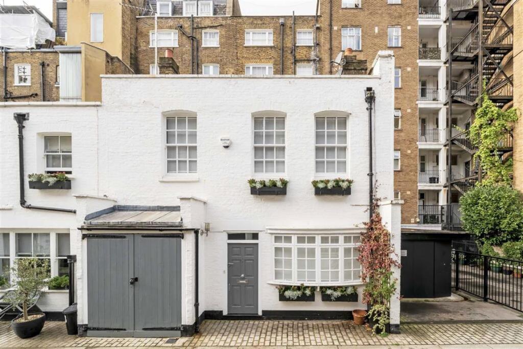Main image of property: Gloucester Place Mews, Marylebone