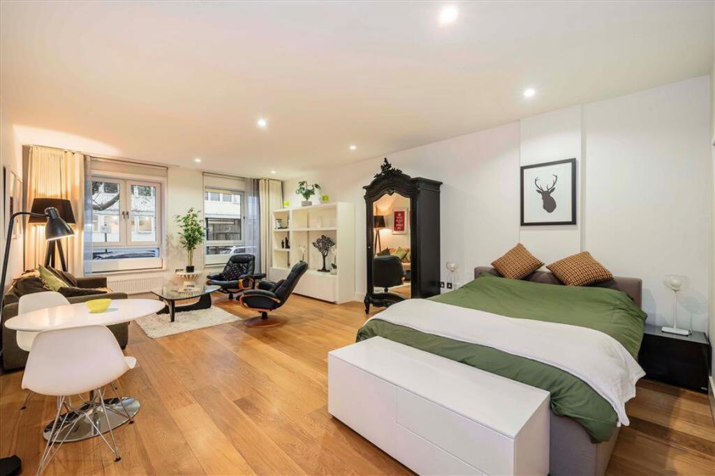 Main image of property: Clipstone Street, Fitzrovia