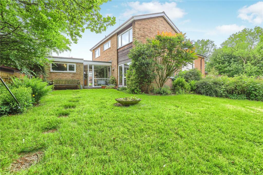 3 bedroom semidetached house for sale in Rookwood Road, Nunthorpe, TS7