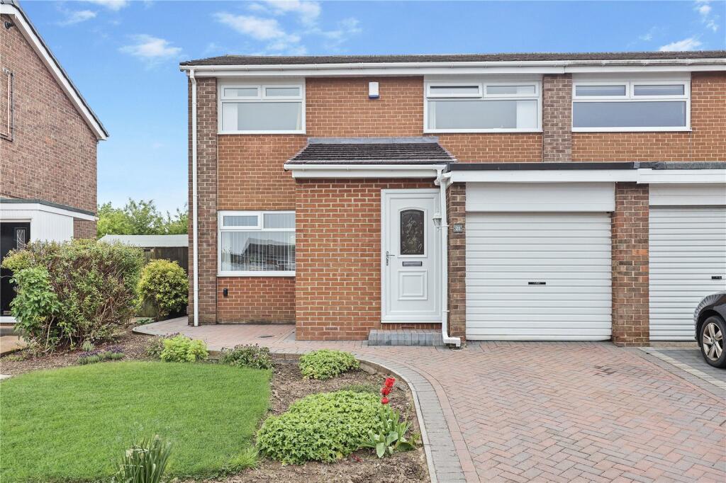 3 bedroom semidetached house for sale in Court, Marton, TS7