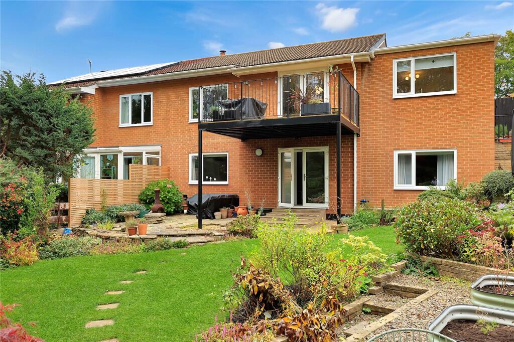 Main image of property: High Gill Road, Nunthorpe