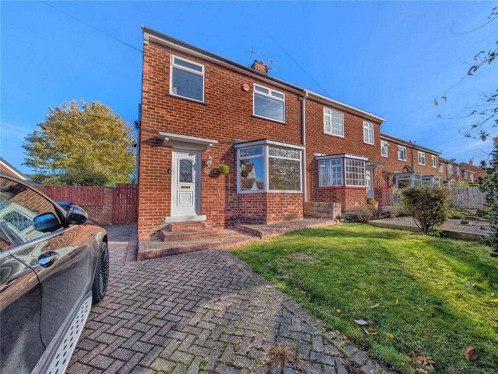 Main image of property: Strait Lane, Stainton