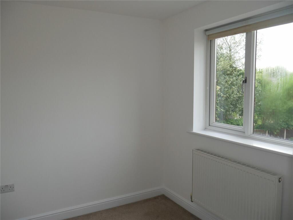 Additional property image - Swincliffe Gardens, Gomersal, Cleckheaton, BD19