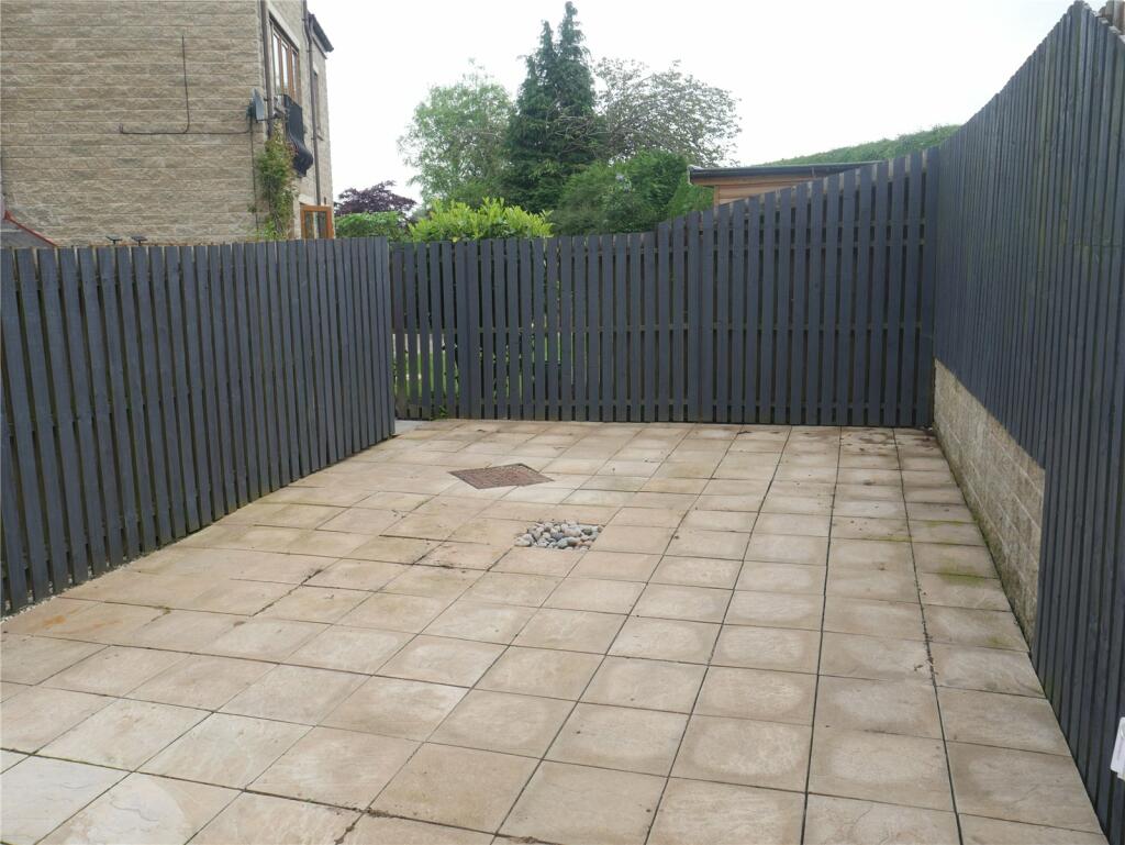 Additional property image - Swincliffe Gardens, Gomersal, Cleckheaton, BD19