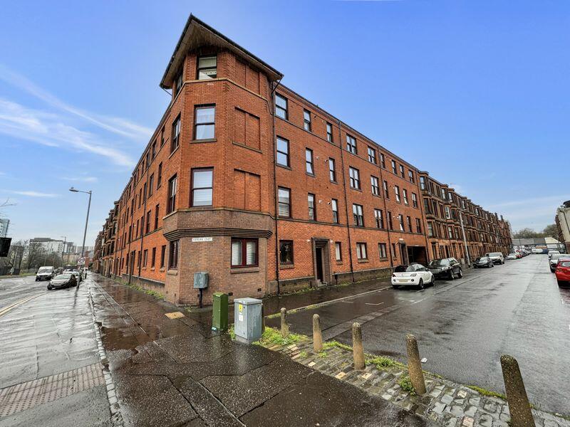 1 bedroom flat for sale in Hayburn Court, Partick, G11