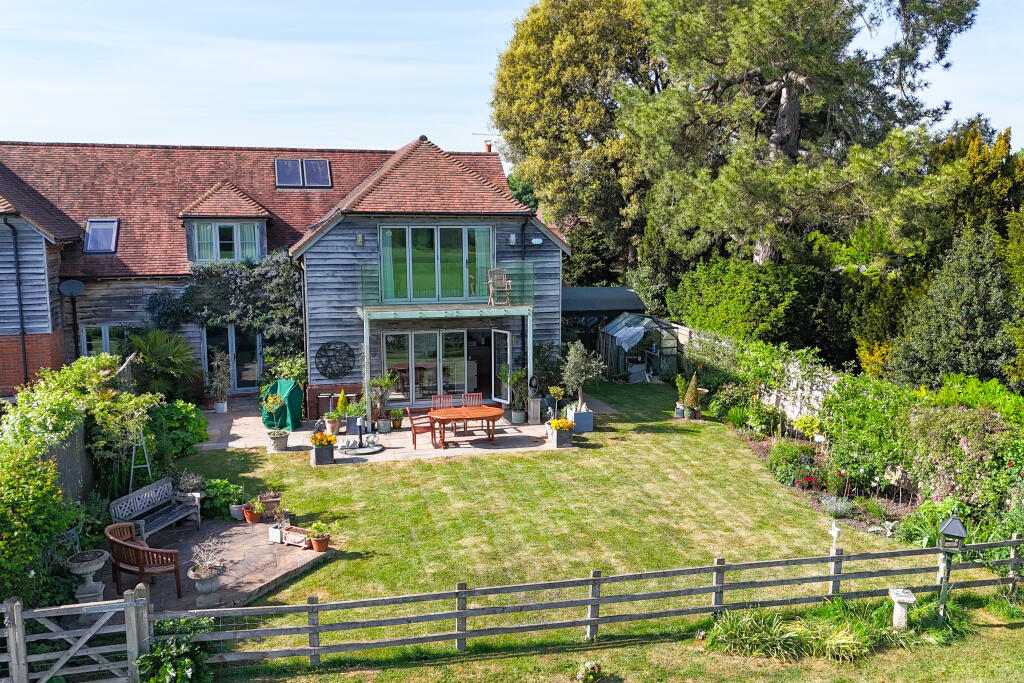 Main image of property: Oakley, Buckinghamshire