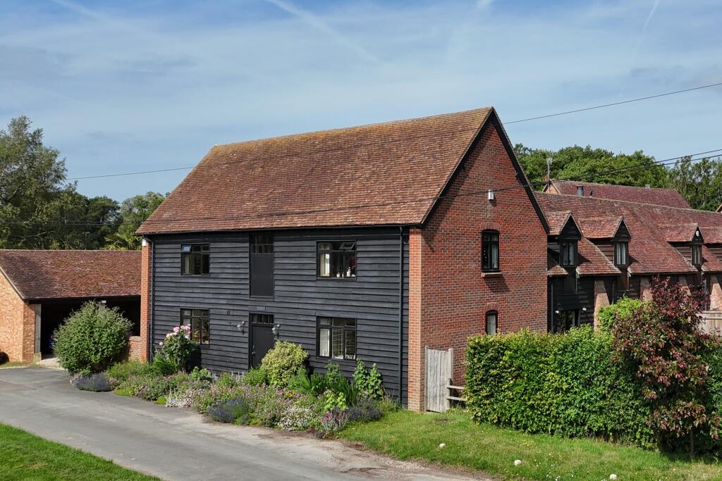 Main image of property: Scotsgrove ,Thame, Oxfordshire, OX9