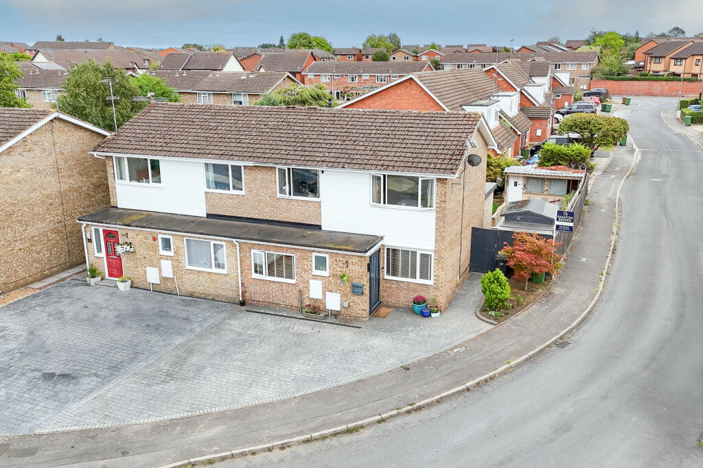 Main image of property: Thame, Oxfordshire, OX9