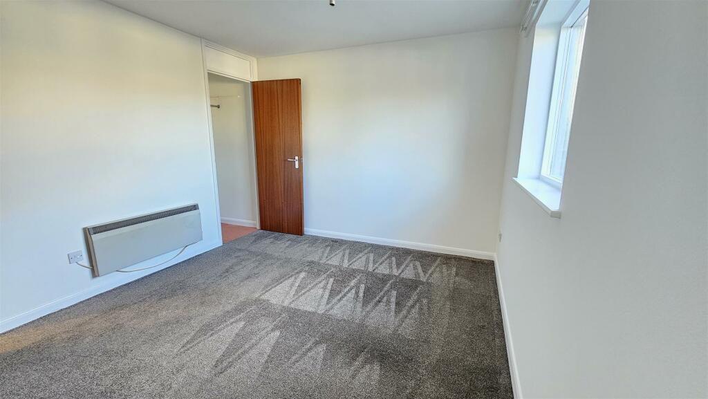 Additional property image - 12 Morleys Place, High Street, Sawston, Cambridge