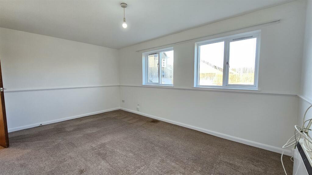 Additional property image - 12 Morleys Place, High Street, Sawston, Cambridge