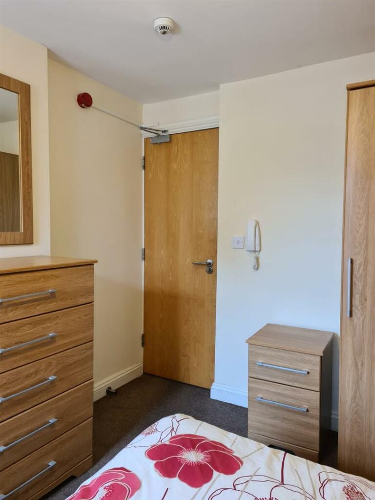 Additional property image - 1A Willis Road, Cambridge, CB1 2AQ