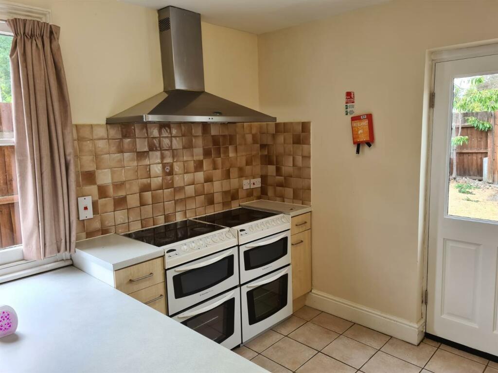 Additional property image - 136 Tenison Road, Cambridge, CB1 2DP