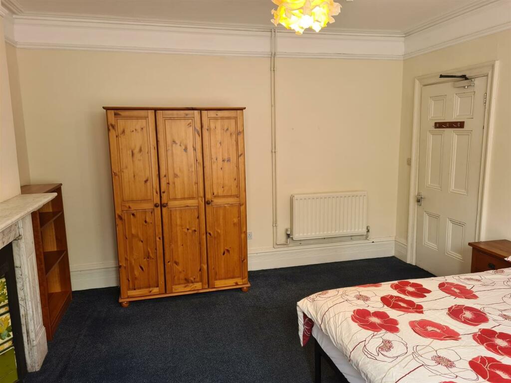 Additional property image - 136 Tenison Road, Cambridge, CB1 2DP