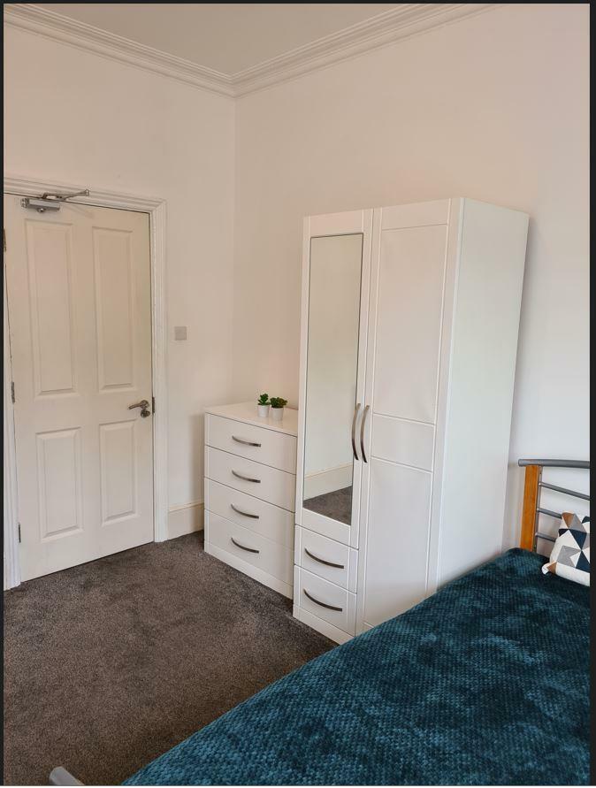 Additional property image - 31 Priory Road, Cambridge, CB5 8HT