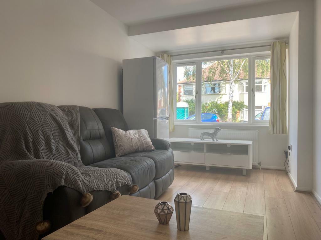 Additional property image - 5 Perne Avenue, Cambridge, CB1 3RY