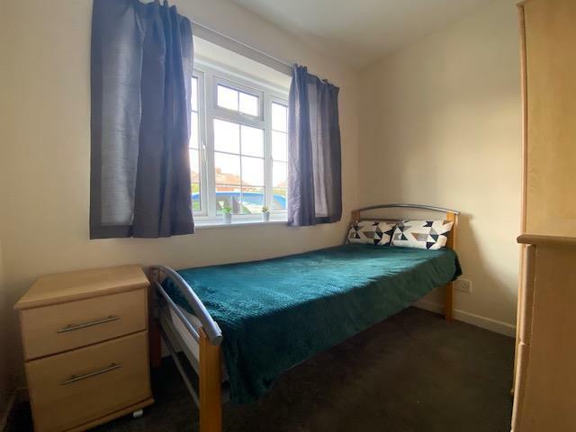 Additional property image - 404a Milton Road, Cambridge, CB4 1SU