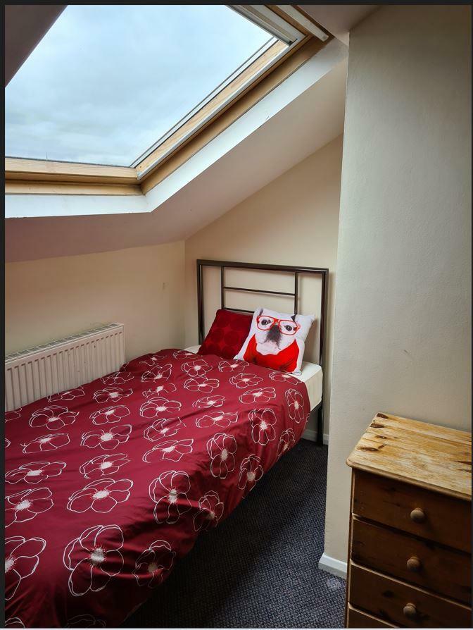 Additional property image - 58b Mill Road, Cambridge, CB1 2AS
